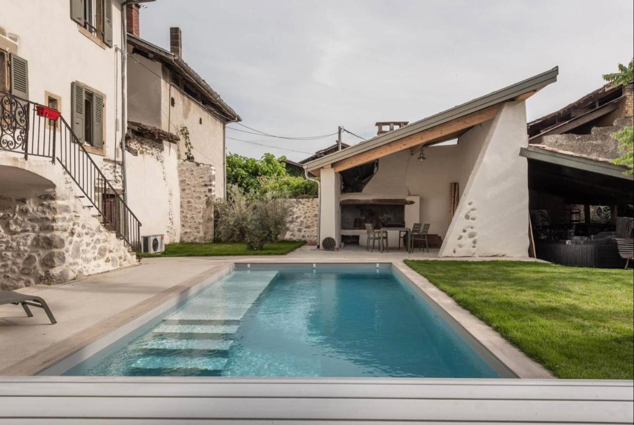 La Cabane Du 375, Piscine Clim,Jacuzzi Et Insolite Saint-Jean-de-Moirans Exterior photo