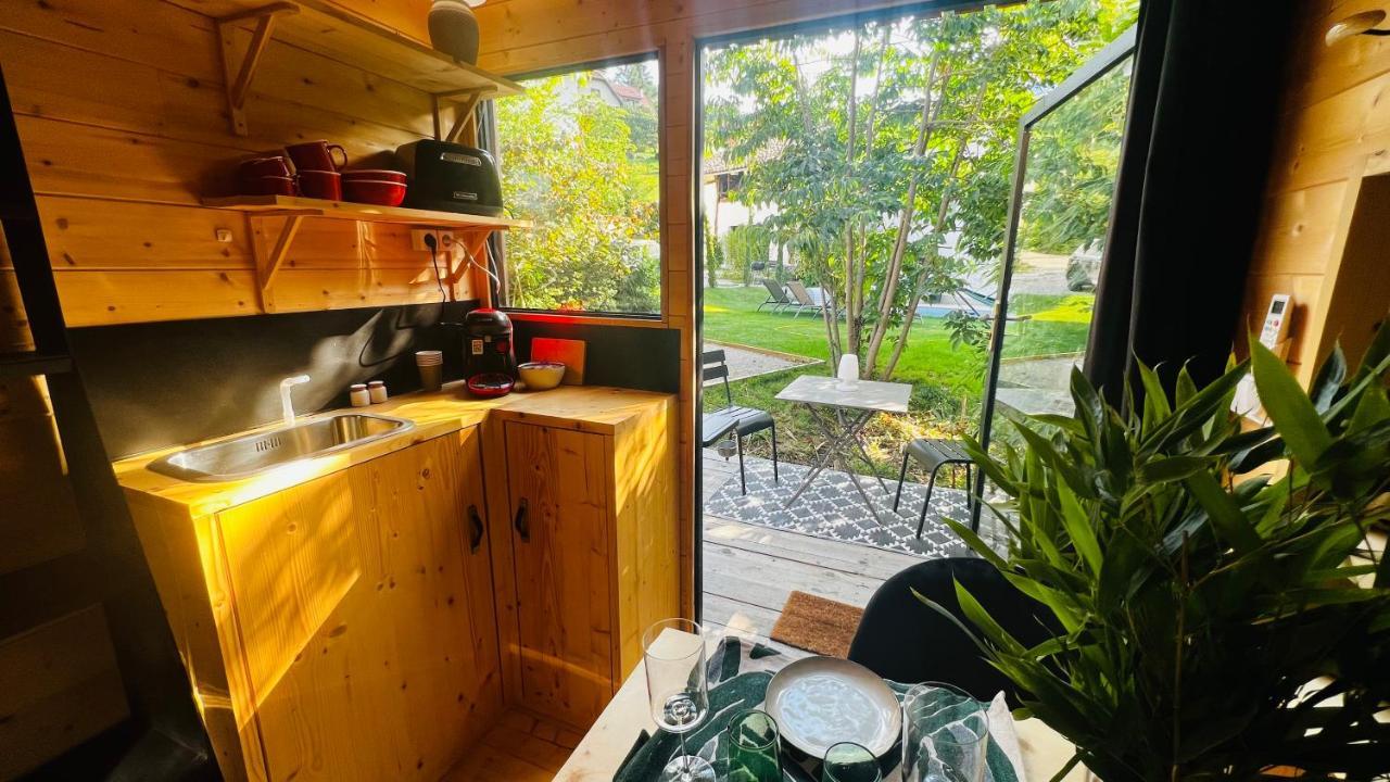 La Cabane Du 375, Piscine Clim,Jacuzzi Et Insolite Saint-Jean-de-Moirans Exterior photo